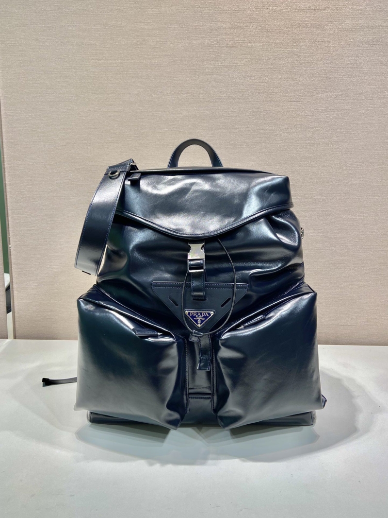 Pra*a backpacks